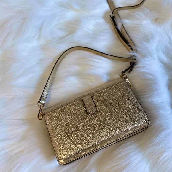 MICHAEL KORS CONVERTIBLE CROSSBODY BAG - Picture 3 of 7